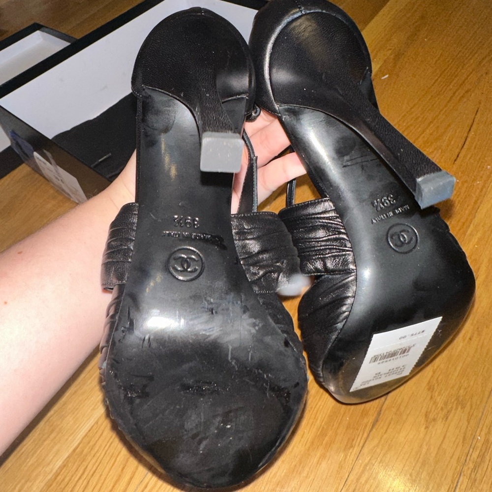 Chanel Black Camellia Flower Heels Pumps - Picture 9 of 10